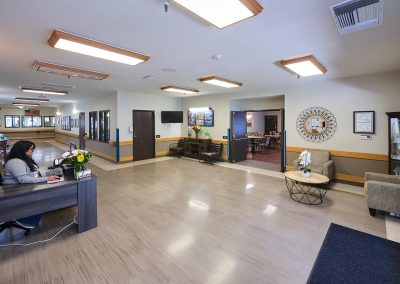 The lobby at Turlock Nursing